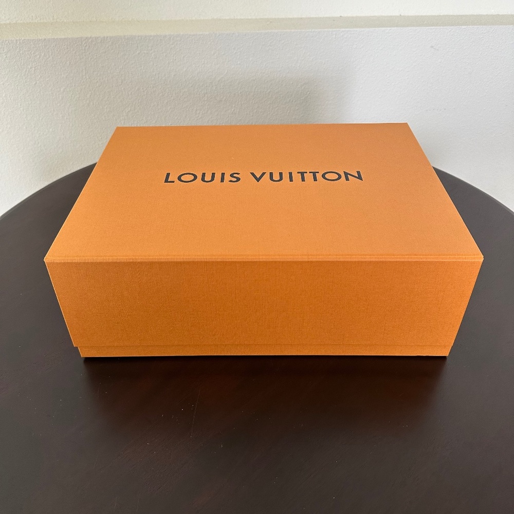 Louis Vuitton box